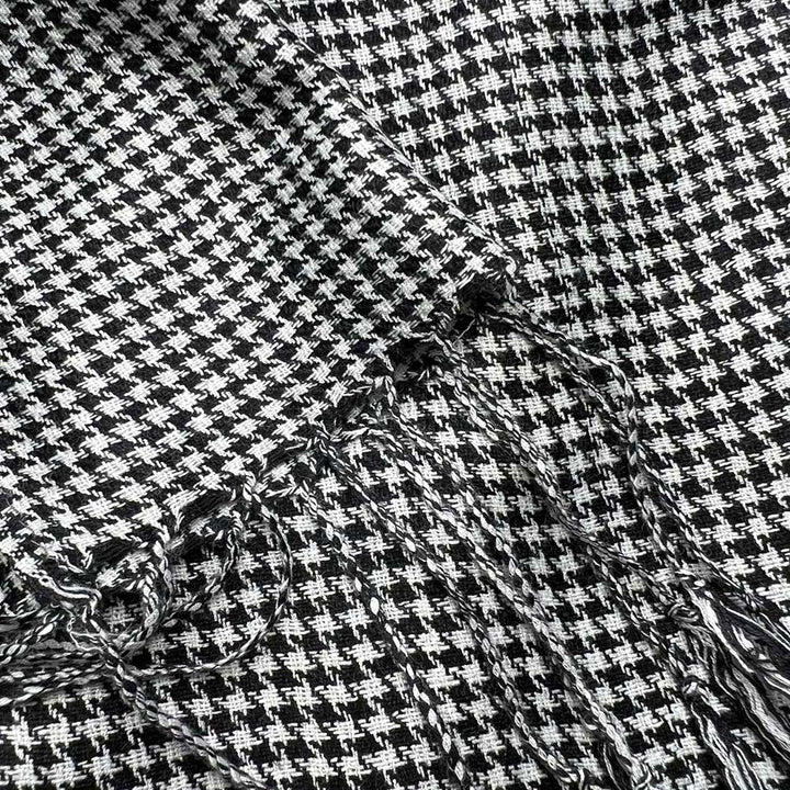 Black And White Graphic Jacquard Scarf For Women And Men