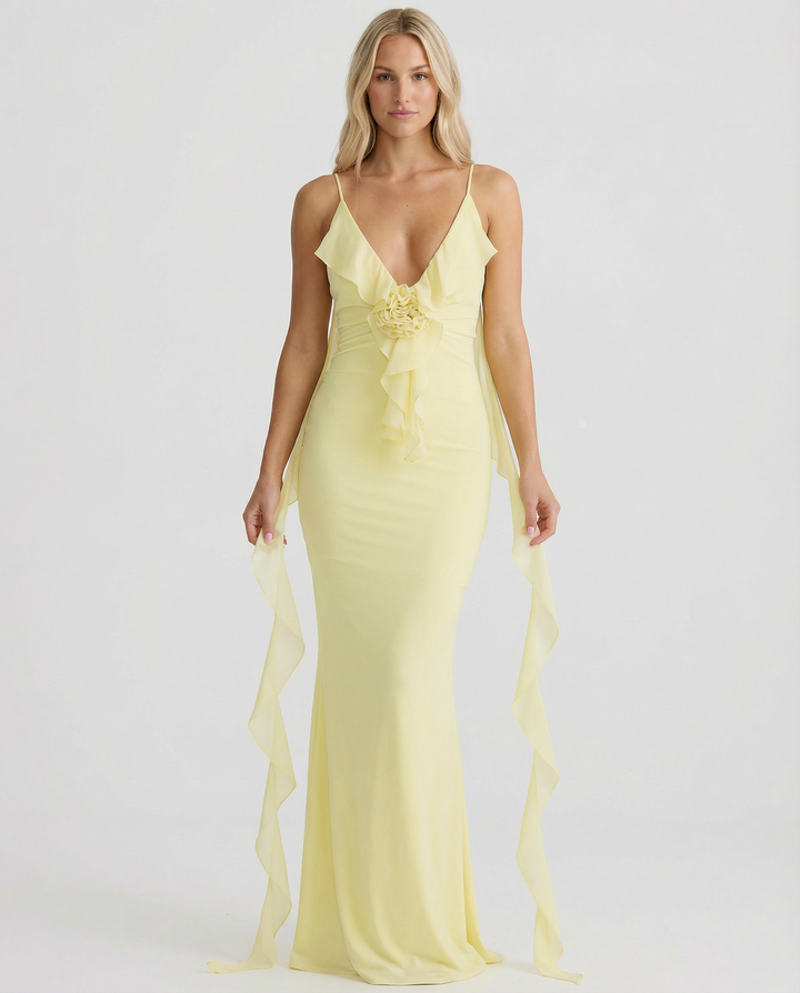 Kaitlyn | Maxi Dress with Backless Ruched Silhouette